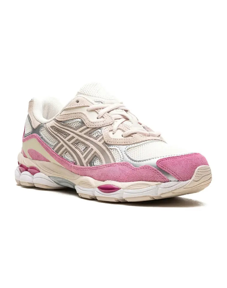 Viral Asics Gel Nyc Runner