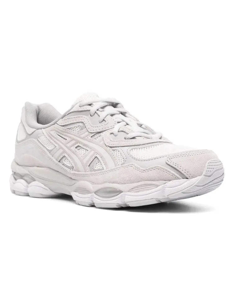 Viral Asics Gel Nyc Runner