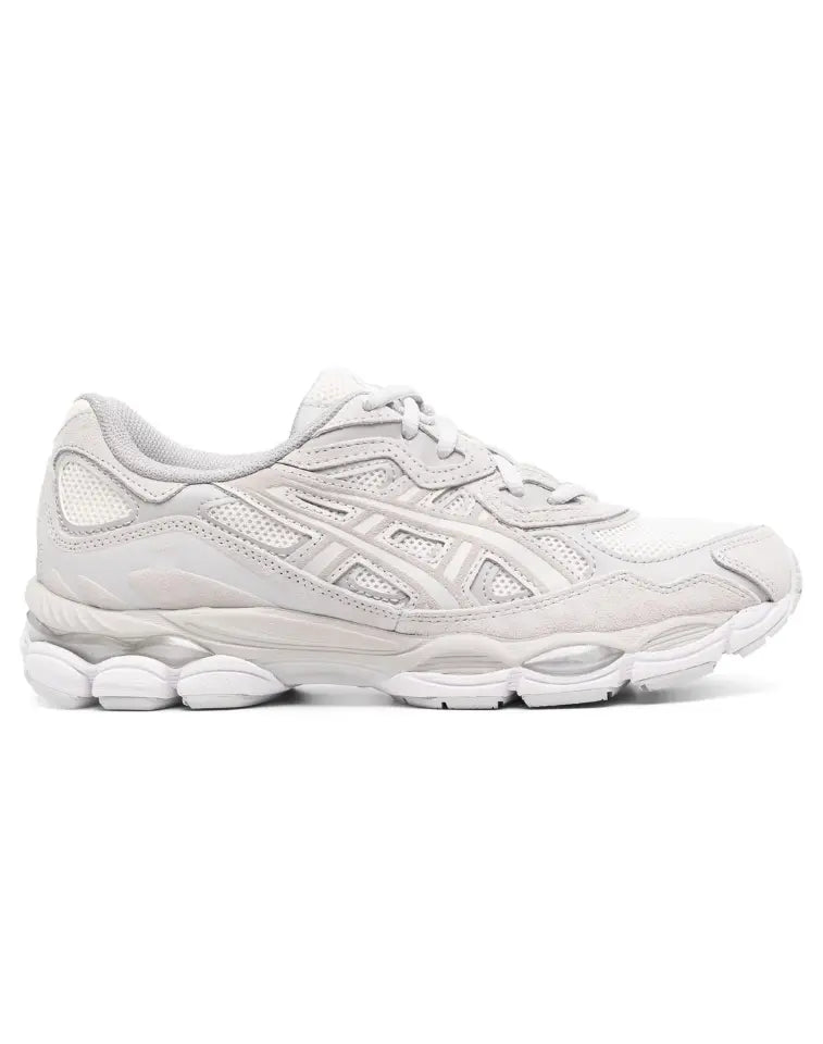 Viral Asics Gel Nyc Runner
