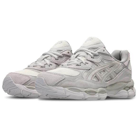Viral Asics Gel Nyc Runner