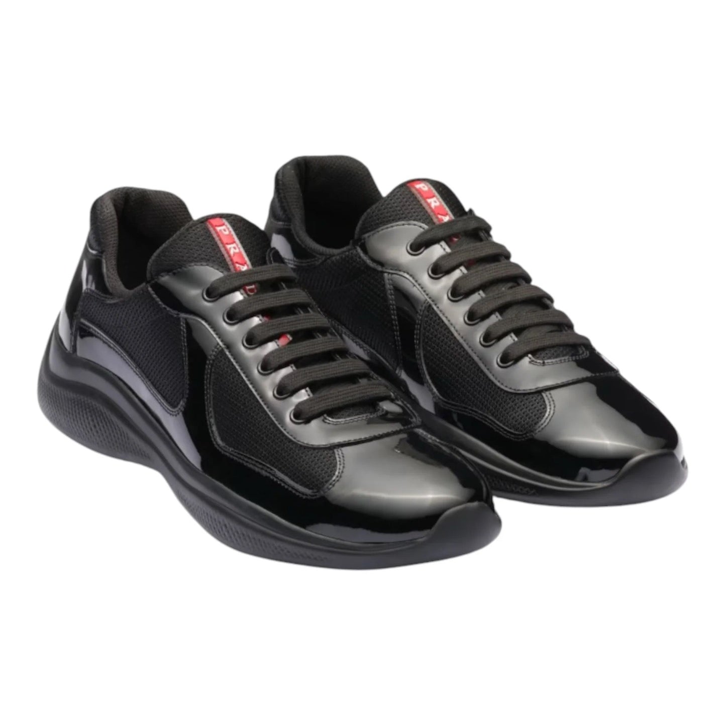 Cups sneakers